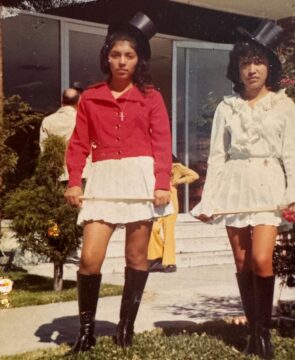 Imágenes para rendir homenaje a persona finada, estas pueden variar en su contenido.