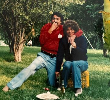 Imágenes para rendir homenaje a persona finada, estas pueden variar en su contenido.