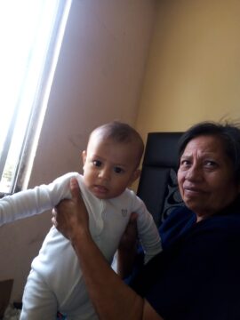 Imágenes para rendir homenaje a persona finada, estas pueden variar en su contenido.