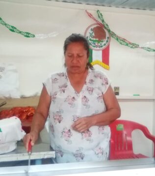 Imágenes para rendir homenaje a persona finada, estas pueden variar en su contenido.