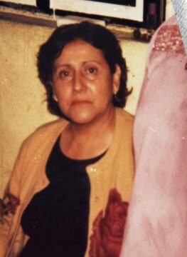 Imágenes para rendir homenaje a persona finada, estas pueden variar en su contenido.