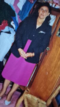 Imágenes para rendir homenaje a persona finada, estas pueden variar en su contenido.