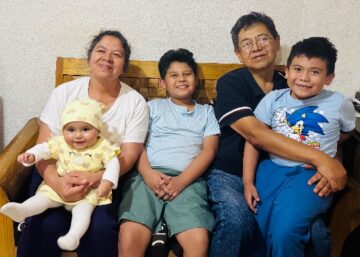 Imágenes para rendir homenaje a persona finada, estas pueden variar en su contenido.
