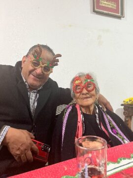 Imágenes para rendir homenaje a persona finada, estas pueden variar en su contenido.