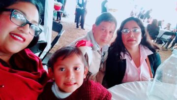 Imágenes para rendir homenaje a persona finada, estas pueden variar en su contenido.