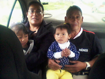 Imágenes para rendir homenaje a persona finada, estas pueden variar en su contenido.