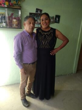 Imágenes para rendir homenaje a persona finada, estas pueden variar en su contenido.