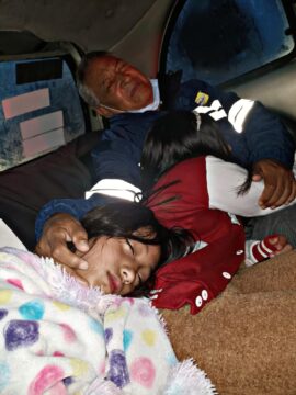 Imágenes para rendir homenaje a persona finada, estas pueden variar en su contenido.