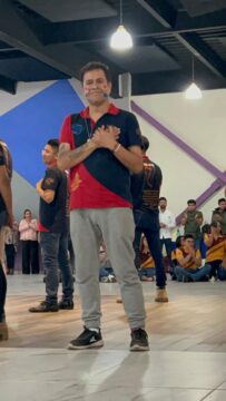 Imágenes para rendir homenaje a persona finada, estas pueden variar en su contenido.