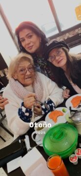 Imágenes para rendir homenaje a persona finada, estas pueden variar en su contenido.