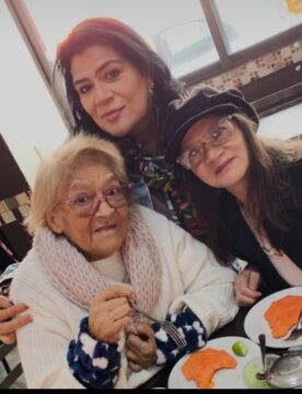 Imágenes para rendir homenaje a persona finada, estas pueden variar en su contenido.