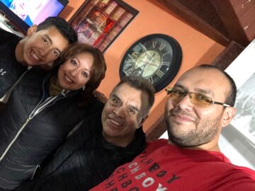 Imágenes para rendir homenaje a persona finada, estas pueden variar en su contenido.