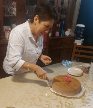 Imágenes para rendir homenaje a persona finada, estas pueden variar en su contenido.