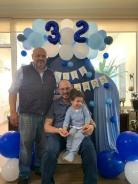 Imágenes para rendir homenaje a persona finada, estas pueden variar en su contenido.