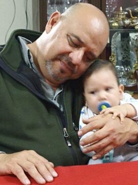 Imágenes para rendir homenaje a persona finada, estas pueden variar en su contenido.