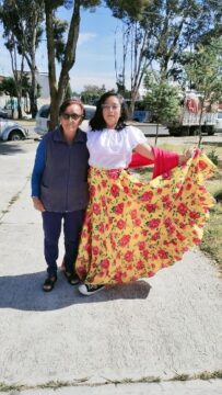 Imágenes para rendir homenaje a persona finada, estas pueden variar en su contenido.