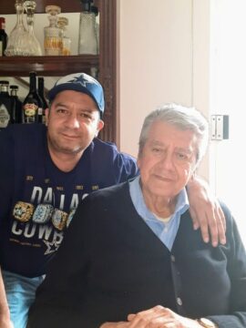 Imágenes para rendir homenaje a persona finada, estas pueden variar en su contenido.