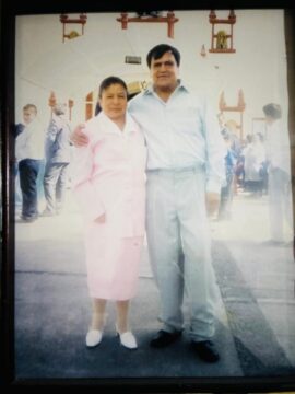 Imágenes para rendir homenaje a persona finada, estas pueden variar en su contenido.