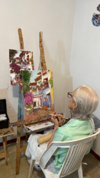 Imágenes para rendir homenaje a persona finada, estas pueden variar en su contenido.