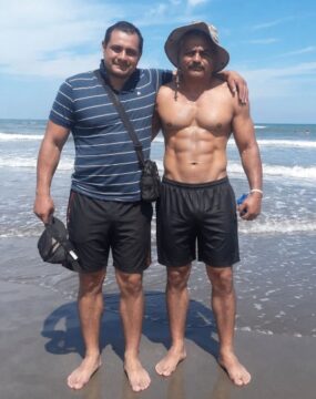 Imágenes para rendir homenaje a persona finada, estas pueden variar en su contenido.