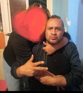 Imágenes para rendir homenaje a persona finada, estas pueden variar en su contenido.