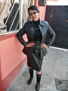 Imágenes para rendir homenaje a persona finada, estas pueden variar en su contenido.