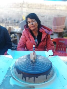 Imágenes para rendir homenaje a persona finada, estas pueden variar en su contenido.