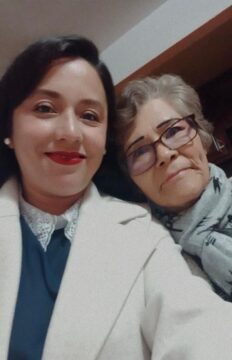 Imágenes para rendir homenaje a persona finada, estas pueden variar en su contenido.