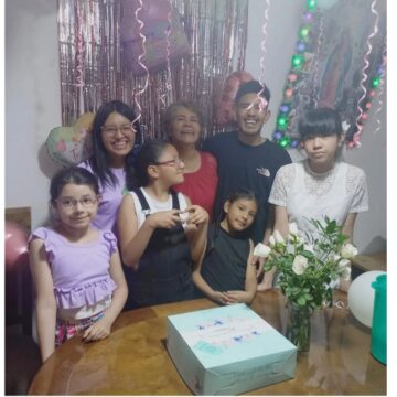 Imágenes para rendir homenaje a persona finada, estas pueden variar en su contenido.