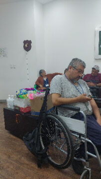 Imágenes para rendir homenaje a persona finada, estas pueden variar en su contenido.