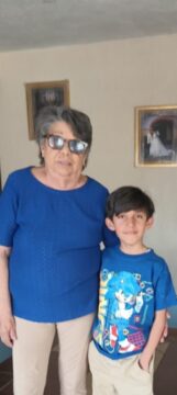 Imágenes para rendir homenaje a persona finada, estas pueden variar en su contenido.