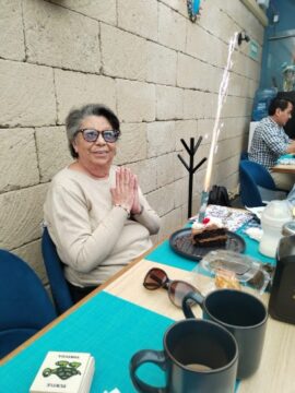 Imágenes para rendir homenaje a persona finada, estas pueden variar en su contenido.