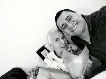 Imágenes para rendir homenaje a persona finada, estas pueden variar en su contenido.