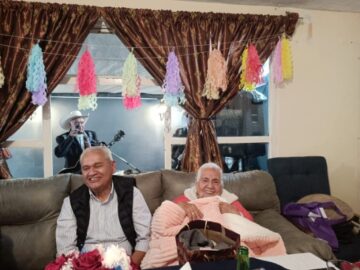 Imágenes para rendir homenaje a persona finada, estas pueden variar en su contenido.