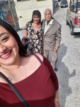 Imágenes para rendir homenaje a persona finada, estas pueden variar en su contenido.