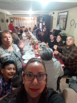 Imágenes para rendir homenaje a persona finada, estas pueden variar en su contenido.