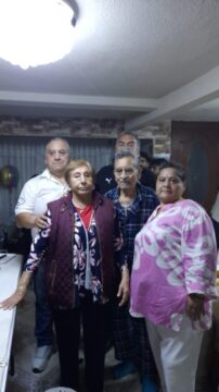 Imágenes para rendir homenaje a persona finada, estas pueden variar en su contenido.