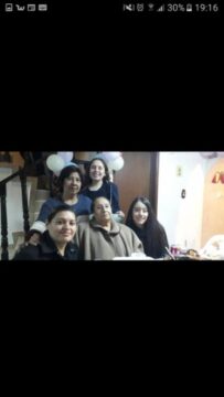 Imágenes para rendir homenaje a persona finada, estas pueden variar en su contenido.