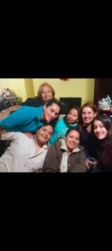 Imágenes para rendir homenaje a persona finada, estas pueden variar en su contenido.