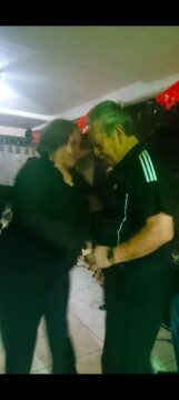 Imágenes para rendir homenaje a persona finada, estas pueden variar en su contenido.