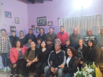 Imágenes para rendir homenaje a persona finada, estas pueden variar en su contenido.