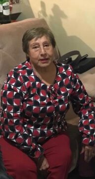 Imágenes para rendir homenaje a persona finada, estas pueden variar en su contenido.