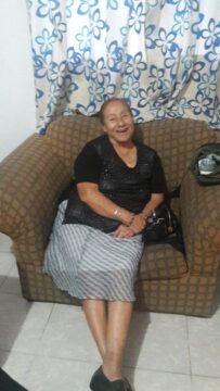 Imágenes para rendir homenaje a persona finada, estas pueden variar en su contenido.