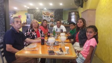 Imágenes para rendir homenaje a persona finada, estas pueden variar en su contenido.