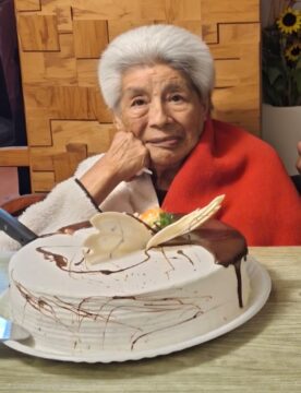 Imágenes para rendir homenaje a persona finada, estas pueden variar en su contenido.