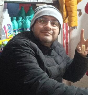 Imágenes para rendir homenaje a persona finada, estas pueden variar en su contenido.