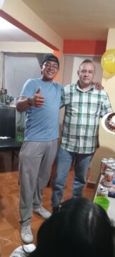 Imágenes para rendir homenaje a persona finada, estas pueden variar en su contenido.