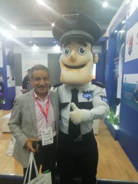 Imágenes para rendir homenaje a persona finada, estas pueden variar en su contenido.