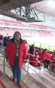 Imágenes para rendir homenaje a persona finada, estas pueden variar en su contenido.