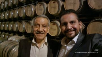 Imágenes para rendir homenaje a persona finada, estas pueden variar en su contenido.